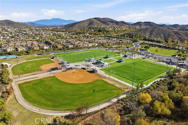 Detail Gallery Image 58 of 68 For 36745 Braken Way, Lake Elsinore,  CA 92532 - 5 Beds | 3 Baths