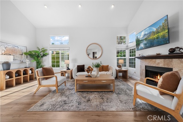 Detail Gallery Image 4 of 48 For 16198 Singing Hills, Chino Hills,  CA 91709 - 3 Beds | 2/1 Baths