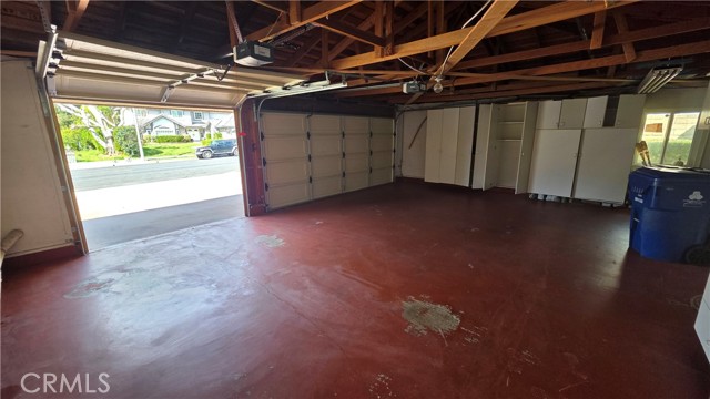 Detail Gallery Image 23 of 24 For 10126 Vanalden, Northridge,  CA 91324 - 4 Beds | 3 Baths