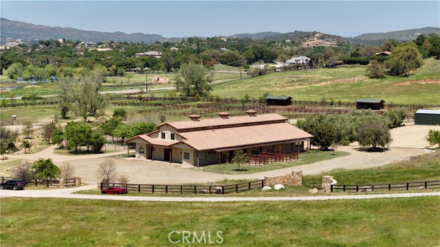 Detail Gallery Image 4 of 72 For 42659 Avenida Perris, Murrieta,  CA 92562 - 3 Beds | 3/1 Baths