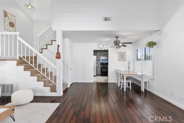 Detail Gallery Image 8 of 31 For 12700 Fallbrook Way, Stanton,  CA 90680 - 3 Beds | 2/1 Baths
