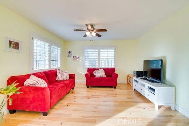 Detail Gallery Image 6 of 20 For 13786 Durango Dr, Del Mar,  CA 92014 - 4 Beds | 2/1 Baths