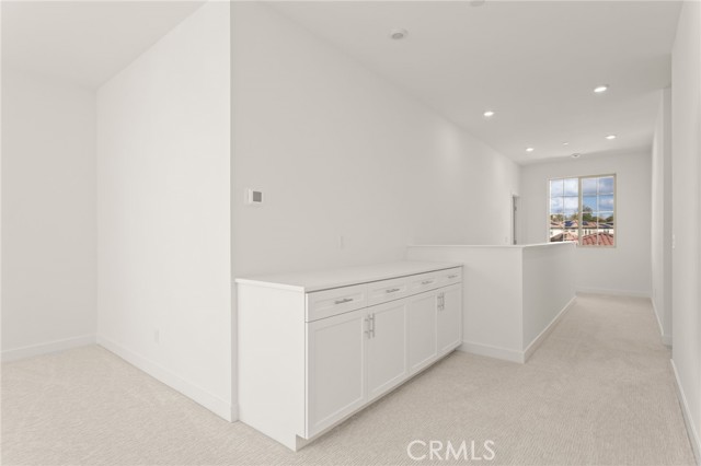 2004 Saguaro Glen, Escondido CA: https://media.crmls.org/medias/37358e76-7361-4518-842e-89a562c0ce1b.jpg