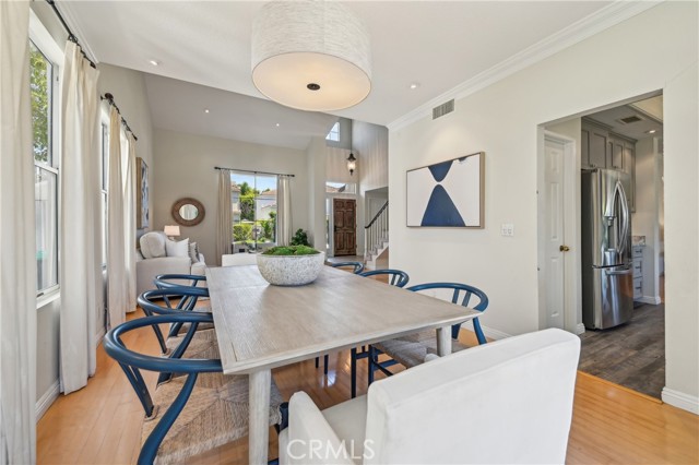 Detail Gallery Image 10 of 49 For 2302 San Leandro, Tustin,  CA 92782 - 4 Beds | 2/1 Baths