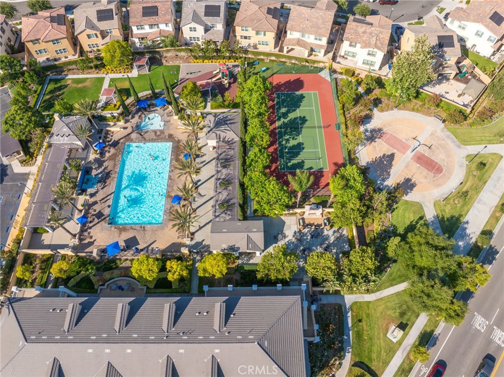 https://media.crmls.org/medias/37368f35-3353-4289-974d-44bc503871e6.jpg?preset=X-Large