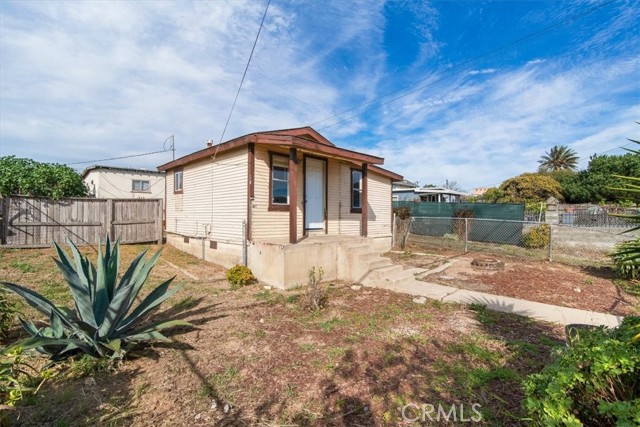 Detail Gallery Image 2 of 27 For 2011 Paso Robles, Oceano,  CA 93445 - – Beds | – Baths