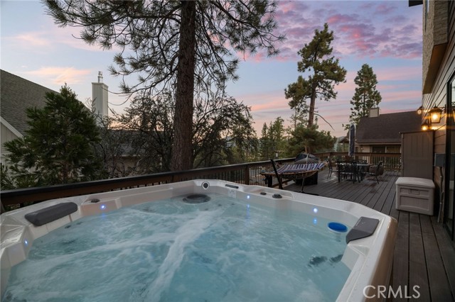 807 Cameron Drive, Big Bear Lake, CA 92315