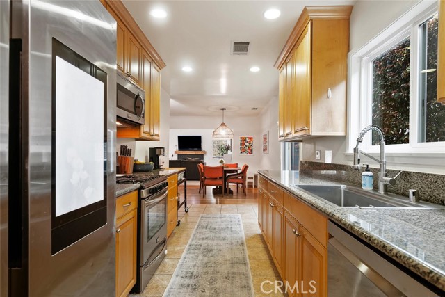 Image 13 of 42 For 22939 Lull Street