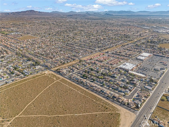 Detail Gallery Image 41 of 42 For 12269 Stonegate Cir, Victorville,  CA 92392 - 3 Beds | 2/1 Baths