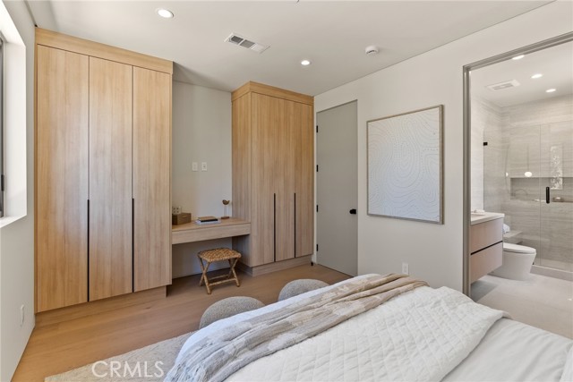 Detail Gallery Image 47 of 75 For 14738 Otsego St, Sherman Oaks,  CA 91403 - 5 Beds | 5/1 Baths