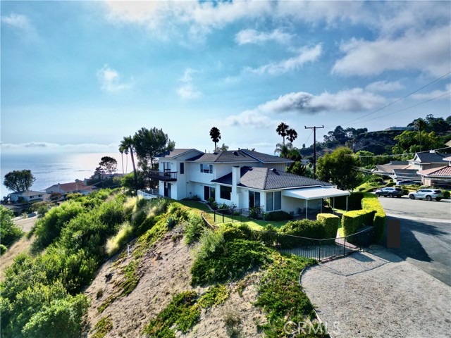 3608 Greve Dr, Rancho Palos Verdes, CA 90275