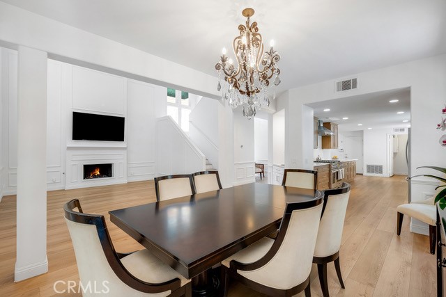 Detail Gallery Image 13 of 24 For 23024 Park Veneto, Calabasas,  CA 91302 - 4 Beds | 2/1 Baths
