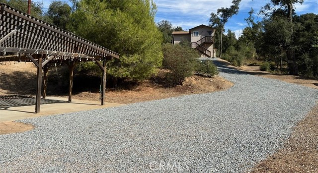 5049 CA-78, Santa Ysabel CA: https://media.crmls.org/medias/373bb681-b8c7-4937-84e8-9e007f6f9e71.jpg
