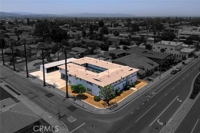 270 E Badillo Street, Covina CA: https://media.crmls.org/medias/373c18c2-e566-4e3b-aae3-82d4db9deb1e.jpg