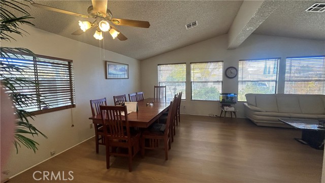 Detail Gallery Image 20 of 36 For 43850 20th St #217,  Lancaster,  CA 93535 - 2 Beds | 2 Baths