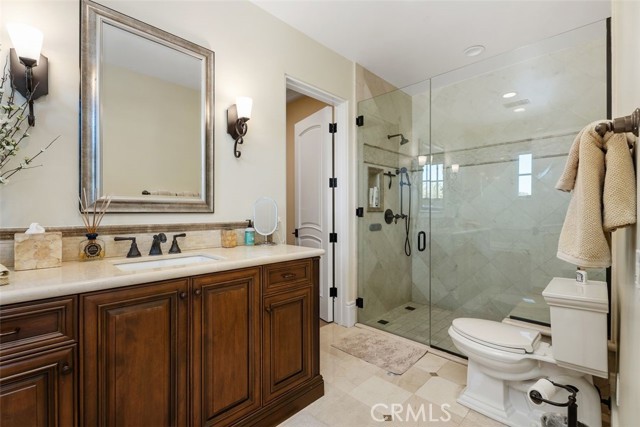35 Shoreline Drive, Dana Point CA: https://media.crmls.org/medias/373c55a8-0884-44be-b105-86ead034f2e1.jpg