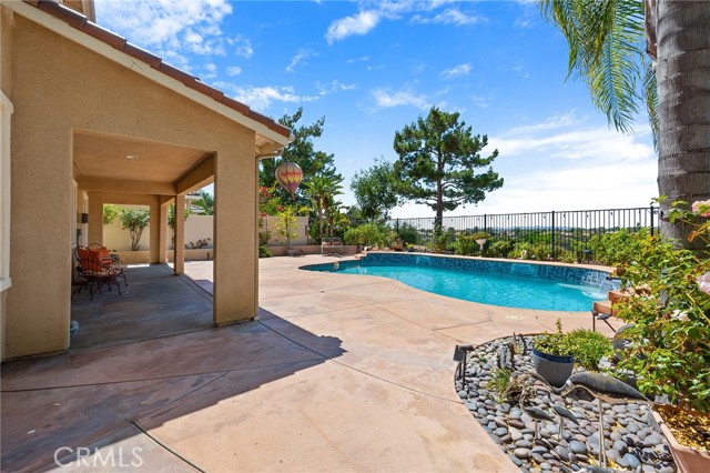 32856 Northshire Circle, Temecula CA: https://media.crmls.org/medias/373cfa4f-ad3d-4002-be4b-7281a20f11d8.jpg