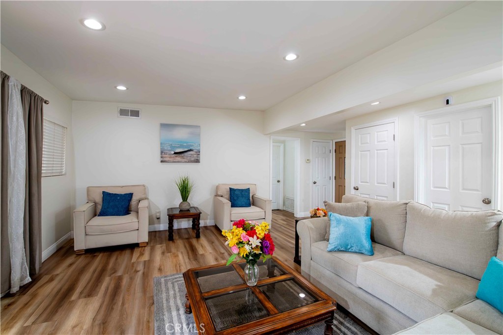 MLS #SR25264207 image #6