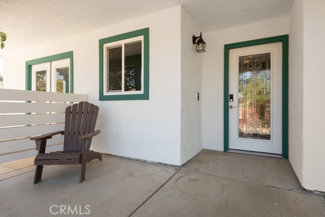 Detail Gallery Image 4 of 34 For 29251 Pierrott Ave, Lake Elsinore,  CA 92530 - 3 Beds | 2 Baths