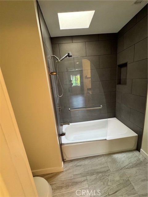 Detail Gallery Image 26 of 34 For 1938 W Culver Ave #5,  Orange,  CA 92868 - 3 Beds | 2/1 Baths
