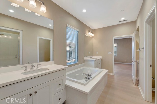 Detail Gallery Image 43 of 51 For 114 Chestnut Gv, Irvine,  CA 92620 - 4 Beds | 3 Baths