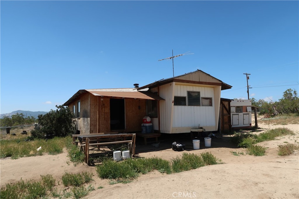 55490 Pinetree Lane