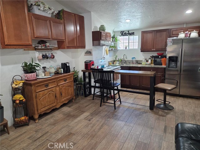 9555 1/2 Hierba Road, Agua Dulce CA: https://media.crmls.org/medias/373ea9db-4ae1-43af-b451-011e11a34fc2.jpg