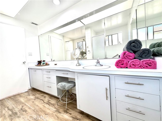 Detail Gallery Image 27 of 56 For 11759 S Circle Dr, Whittier,  CA 90601 - 3 Beds | 2/1 Baths