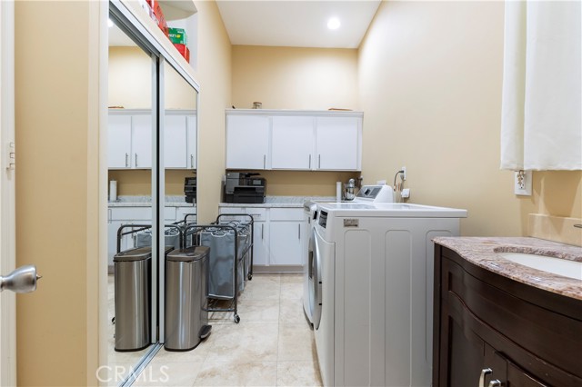 Detail Gallery Image 23 of 44 For 781 via Somonte, Palos Verdes Estates,  CA 90274 - 2 Beds | 3 Baths