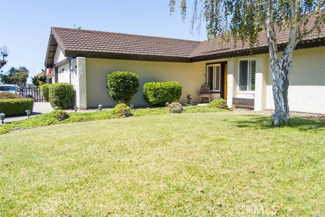 Detail Gallery Image 7 of 33 For 4406 Capricorn Ct, Lompoc,  CA 93436 - 4 Beds | 2 Baths