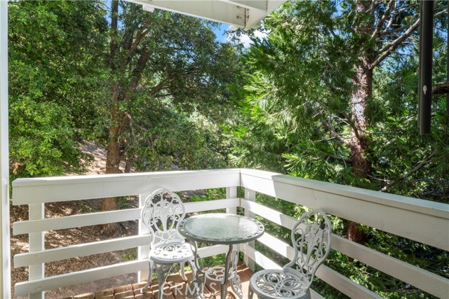 Detail Gallery Image 22 of 33 For 1127 Yukon Dr, Lake Arrowhead,  CA 92352 - 4 Beds | 2 Baths