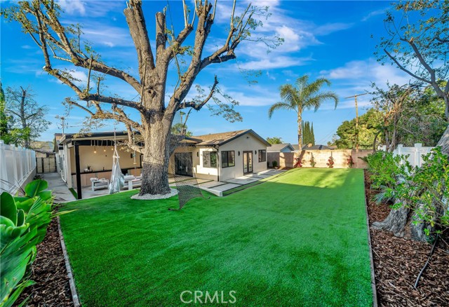 Detail Gallery Image 41 of 41 For 24250 Friar St, Woodland Hills,  CA 91367 - 4 Beds | 4 Baths