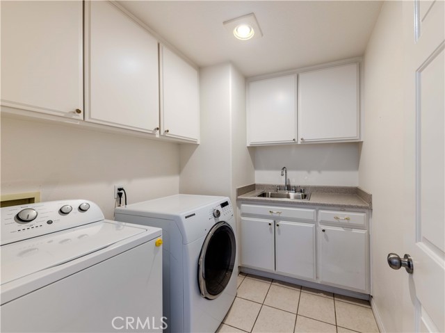 27339 Brighton Lane, Valencia CA: https://media.crmls.org/medias/3741af98-02e7-484b-bb24-fbd9773a0257.jpg