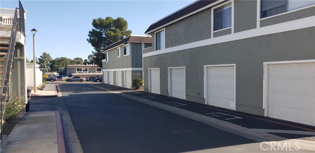 26053 Via Pera, Mission Viejo CA: https://media.crmls.org/medias/37425dda-8ff7-458c-a422-940f6af040d3.jpg