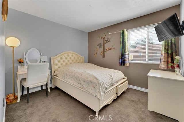 365 E Vodden Street, Rialto CA: https://media.crmls.org/medias/37426ee8-f355-457d-9859-41fbe0ec4b81.jpg