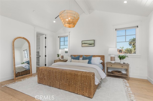 Detail Gallery Image 37 of 75 For 153 Granada Ave, Long Beach,  CA 90803 - 5 Beds | 4 Baths