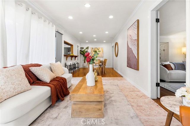 Detail Gallery Image 9 of 33 For 2270 Brentford Rd, San Marino,  CA 91108 - 3 Beds | 2/1 Baths