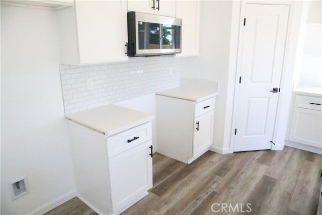 Detail Gallery Image 9 of 30 For 8600 Ironwood Ave, California City,  CA 93505 - 4 Beds | 3 Baths