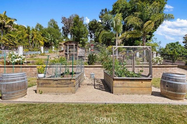29941 Imperial Drive, San Juan Capistrano CA: https://media.crmls.org/medias/3743bc9e-2de4-434e-9682-b494f303de92.jpg