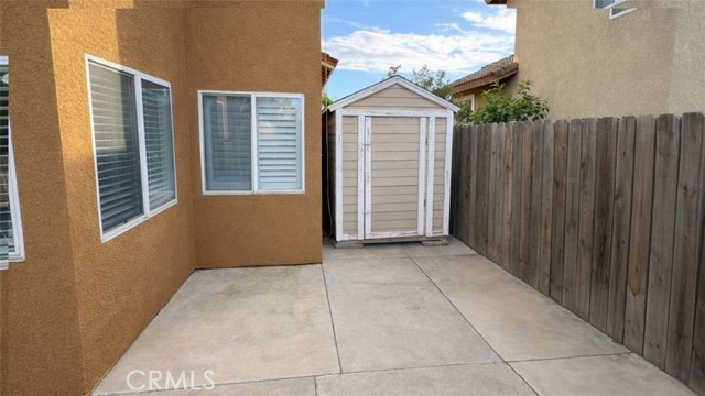 Detail Gallery Image 9 of 11 For 19972 Windwood, Riverside,  CA 92508 - 4 Beds | 2/1 Baths