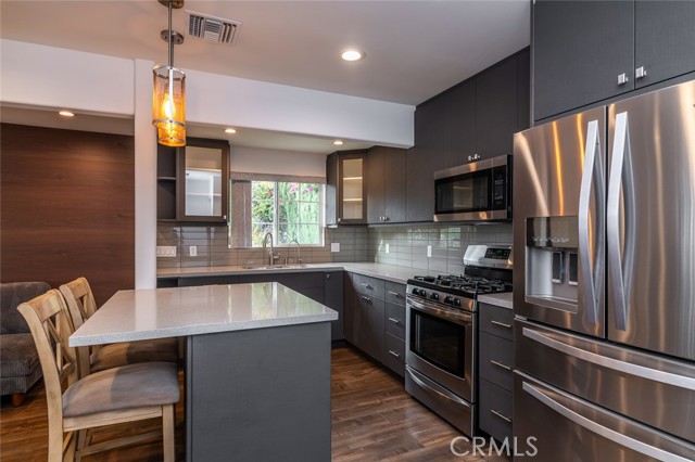 Detail Gallery Image 9 of 20 For 3139 1/2 Stevens, La Crescenta,  CA 91214 - 1 Beds | 1 Baths