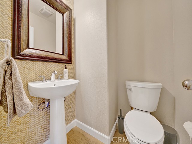 Detail Gallery Image 13 of 28 For 24 Arborside, Irvine,  CA 92603 - 3 Beds | 2/1 Baths