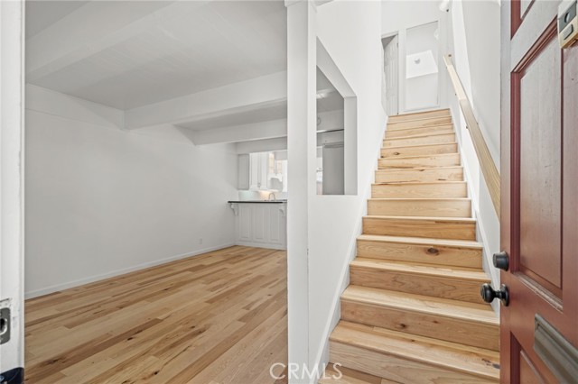 4040 Grand View Blvd, Los Angeles CA: https://media.crmls.org/medias/37446842-4b94-4fcc-be86-15b211cd484f.jpg