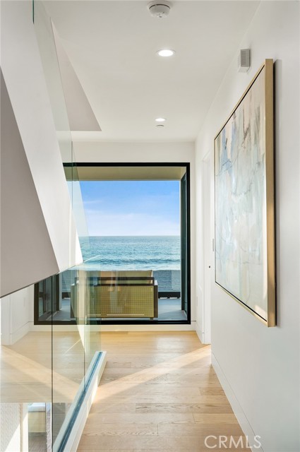 Detail Gallery Image 15 of 30 For 5007 Seashore, Newport Beach,  CA 92663 - 3 Beds | 2/2 Baths