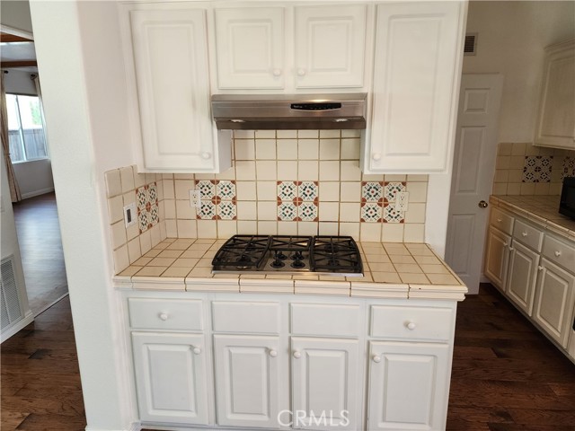 Detail Gallery Image 9 of 42 For 22344 Summer Holly Ave, Moreno Valley,  CA 92553 - 5 Beds | 4 Baths