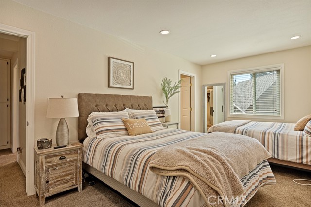 Detail Gallery Image 30 of 52 For 813 Brentwood, Lake Arrowhead,  CA 92352 - 4 Beds | 3/1 Baths
