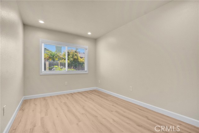 17232 Golden View Lane, Huntington Beach CA: https://media.crmls.org/medias/37464bb0-8fc9-4c53-904f-21f7671fd077.jpg