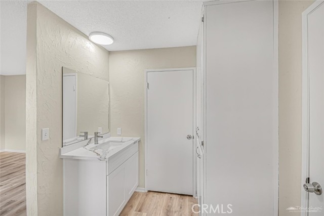 Detail Gallery Image 10 of 34 For 30617 Buckskin, Tehachapi,  CA 93561 - 4 Beds | 3 Baths