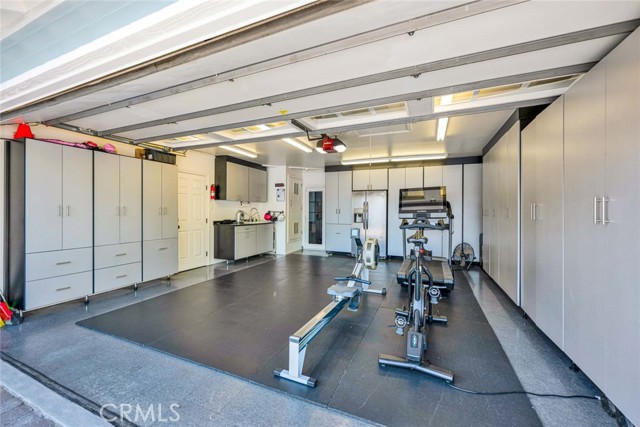 Image 25 of 32 For 17525 Sunwest Circle