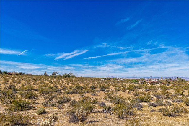 Detail Gallery Image 12 of 32 For 7054 Canyon Rd, Twentynine Palms,  CA 92277 - – Beds | – Baths